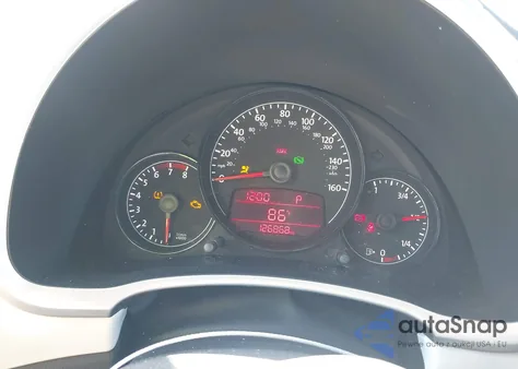 2012 Volkswagen Beetle 2.5L из США, поврежденный, VIN 3VWJP7AT6CM638298